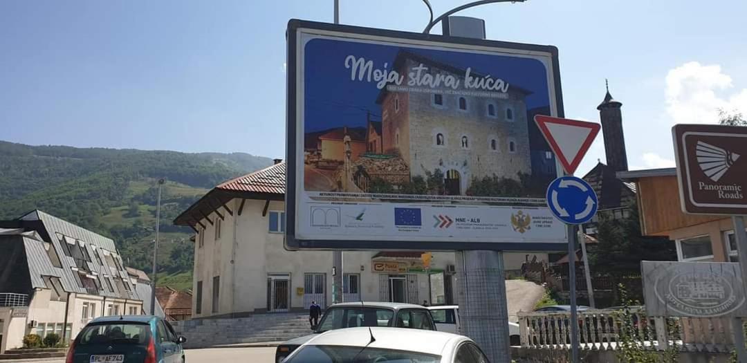 Stone Tower Hotel Plav Esterno foto